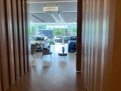-北京宝诚宝马4S店