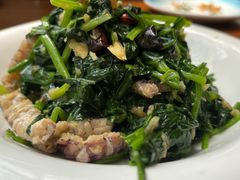 菠菜拌虾虎-晚归月亮湾私家菜(临邑路店)