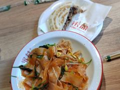 -宋益驴蹄子面肉夹馍(辛家庙店)