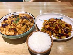 -小六汤包(亚欧店)