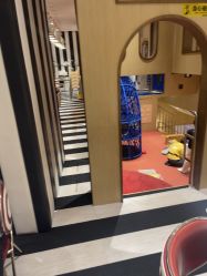 -奈尔宝·儿童乐园·亲子餐厅(前滩店)