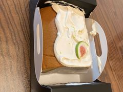 -白蘭BLANK(杭州湖滨银泰in77C区店)