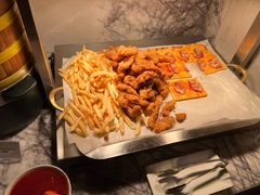-上海漕河泾万丽酒店