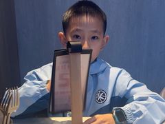 -必胜客(尹山湖歌林公园店)