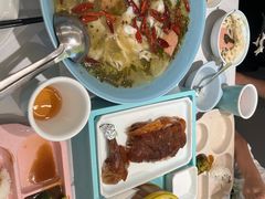 -姚姚酸菜鱼·金戈戈香港豉油鸡(喜荟城联名店)