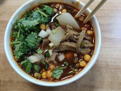 -江三王记牛杂馆(总店)