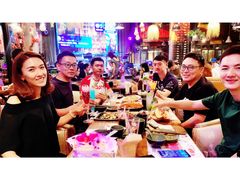 -胡桃里乐队酒馆(鎏嘉码头店)