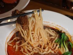 -贯一台湾牛肉面(八一七中路店)