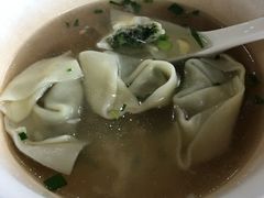 -老西白点心店