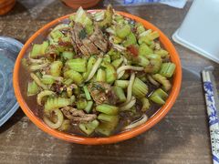 牛肉微辣炒米粉-玲玲米粉·新疆现炒米粉(大十字总店)