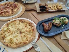 -必胜客(安盛金马店)