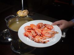 -BLU 全日制餐厅(上海安曼纳卓悦酒店)