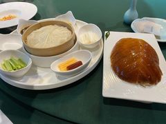 酥不腻北京挂炉果木烤鸭-荷风细雨·中国茶宴(碧云店)