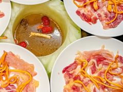 -得意咚瓜·顺德鱼生·冬瓜火锅(深圳首店)