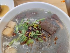 鸭血粉丝汤-鸡鸣汤包(罗廊巷店)