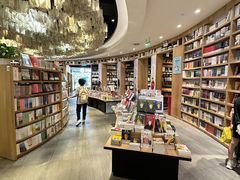 -覔书店(壹方城店)
