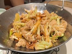 -梅利汴京烤鸭•开封豫菜地标店(东大街店)