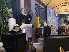 -Ameigo梅果·云贵川bistro(长宁来福士店)