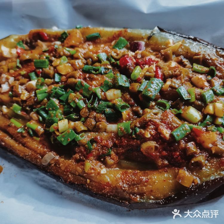 小巷（hang）巷（hang）儿里的烧烤店