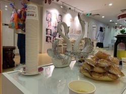 -南京健丽·去眼袋医疗美容机构