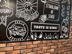 -汉堡王(大连柏威年餐厅店)