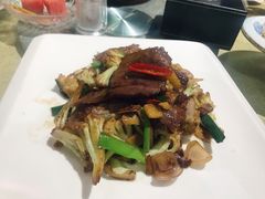 -铜锣湾·有麝自然香(重庆新天地店)