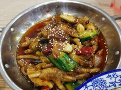 -江城燕子大排档(江汉路步行街店)