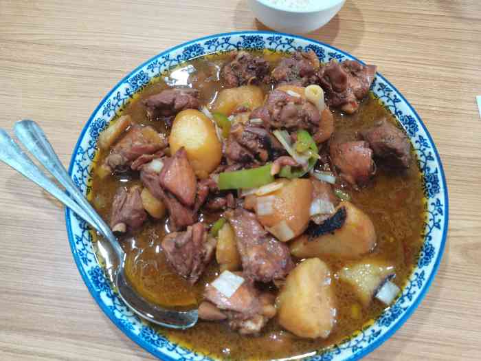 东财大盘鸡-"碰上厨师长发挥稳定的日子来一盘这个还是.