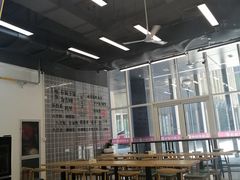 大堂-面道赞宁海海鲜面(迎凤街店)