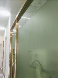 -苗医生0感科技祛痘