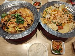-城墙拐拐火锅(三峡广场黑金冠店)