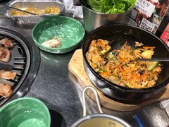-欧巴炭烤肉오빠숯불구이(南京东路店)