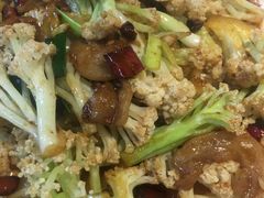 -老长沙湘菜馆(凤凰路店)