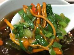 -何鲜菇火锅(大营盘店)