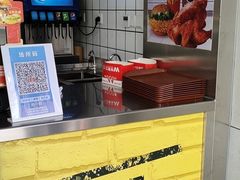 -华莱士·全鸡汉堡(沧源店)