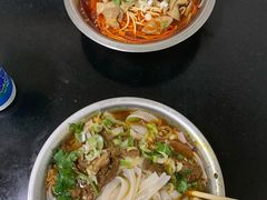 -薛记襄阳香辣牛肉面(平安路店)