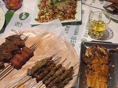 -寂寞的豆芽 烧烤酒场(丽景店)