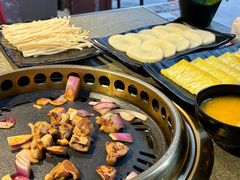-三国惹火烤肉·中日韩烤肉集合店(百草路店)