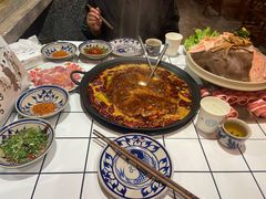 -旧街市鲜货老火锅(大光路店)