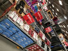 -上品折扣(回龙观店)