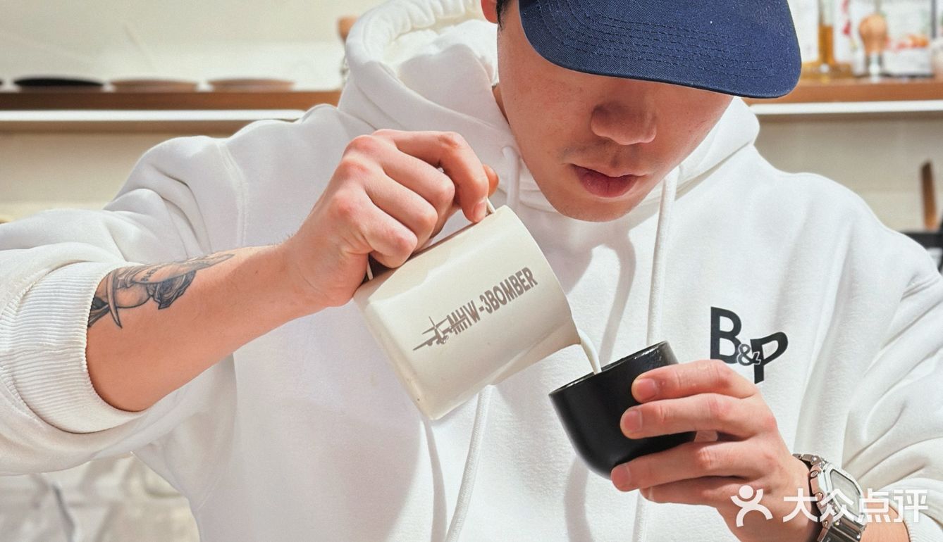 一分为二，既是不同，又相同