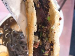 普通驴火-张满意驴肉火烧(西四店)