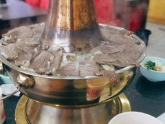 -撒拉人家.酸菜牦牛肉火锅