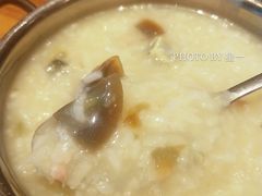 -圣河湾虾饺美食(站前店)