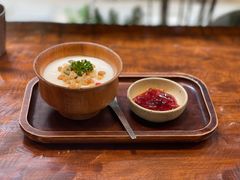 -银米·云南传统过桥米线(双廊黑金冠店)