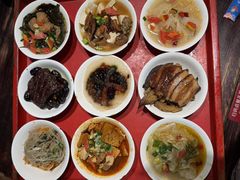 -蓝田九大碗民俗食府(蓝田店)