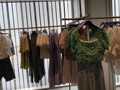 -URBAN REVIVO(深圳华润万象天地店)