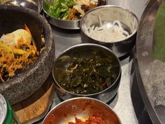 -哈哈碳都·牛肋条无限自助烤肉(台江万达店)