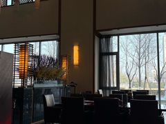 -东西风牛排馆周末烧烤自助(首都机场希尔顿店)