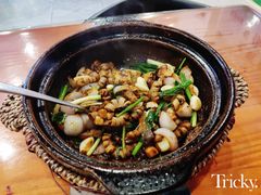 生啫猪生肠-贤记啫煲广东菜馆(鲁谷路店)